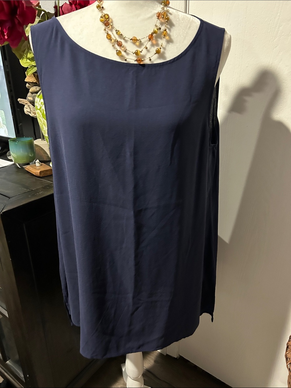 Eileen Fisher Navy Blue Sleeveless silk Tank Top
